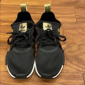New Adidas Originals NMD_R1 womens size 7.5